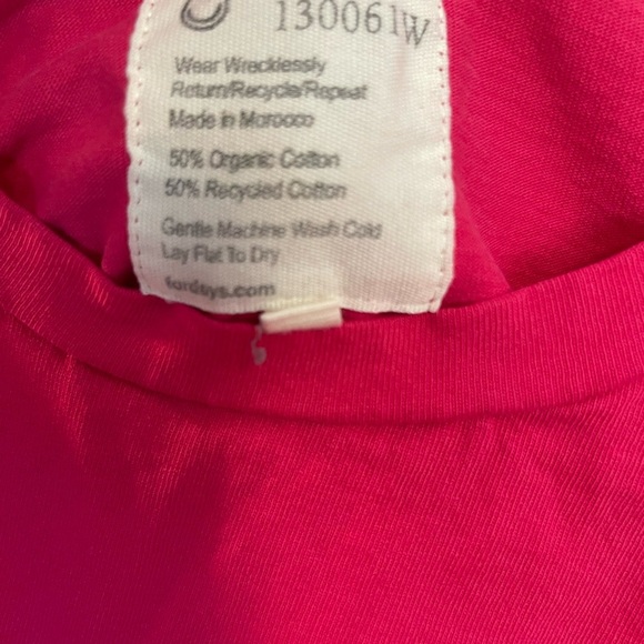 For Days women’s bright pink long sleeve cropped shirt size x small - Picture 2 of 3